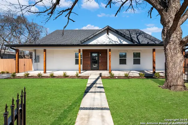 367 Rosebud, San Antonio, TX 78221