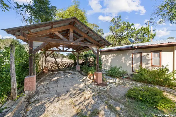 410 Moore Street, Ingram, TX 78025