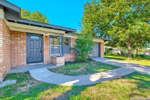 706 Clearview Dr, San Antonio, TX 78228 - #1