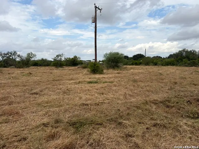 10640 La Vernia Rd, Adkins, TX 78101 - #3