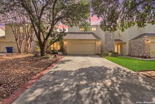 8424 Echo Creek Ln #II, San Antonio, TX 78240