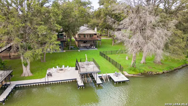 1115 Ethel, Seguin, TX 78155