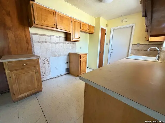 7127 Woodgate Dr, San Antonio, TX 78227 - #3
