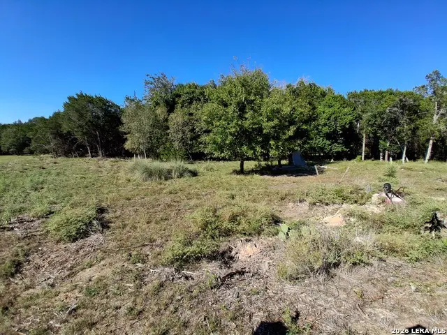 0 New York Ave, Lakehills, TX 78063 - #3