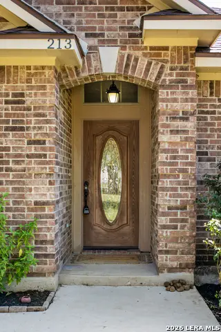 213 Deer Slayer Dr, Seguin, TX 78155 - #2