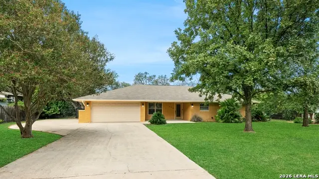 325 Meadowbrook Dr, Hollywood Park, TX 78232 - #2