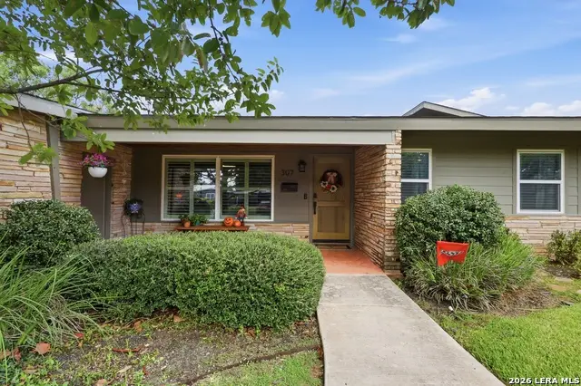 307 Calumet Pl, San Antonio, TX 78209 - #2