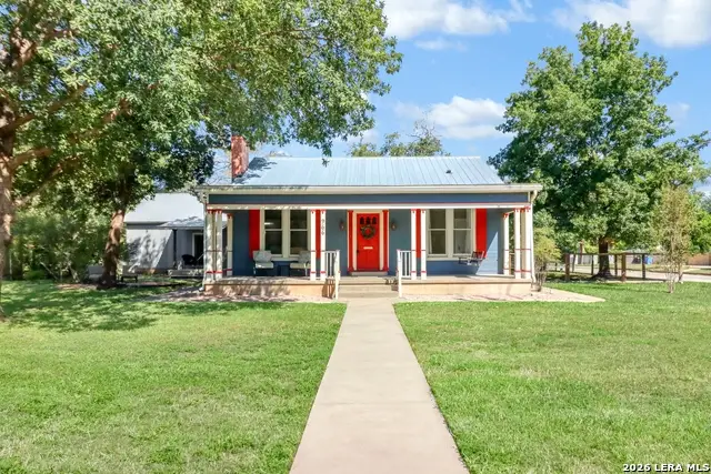 966 Bismark, Seguin, TX 78155 - #2