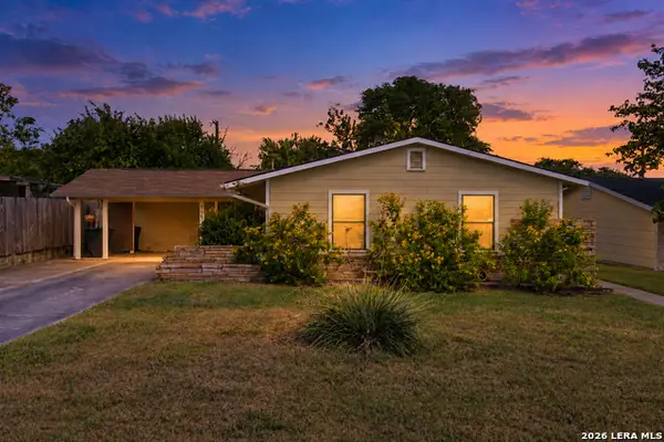 551 Craigmont Ln, San Antonio, TX 78213