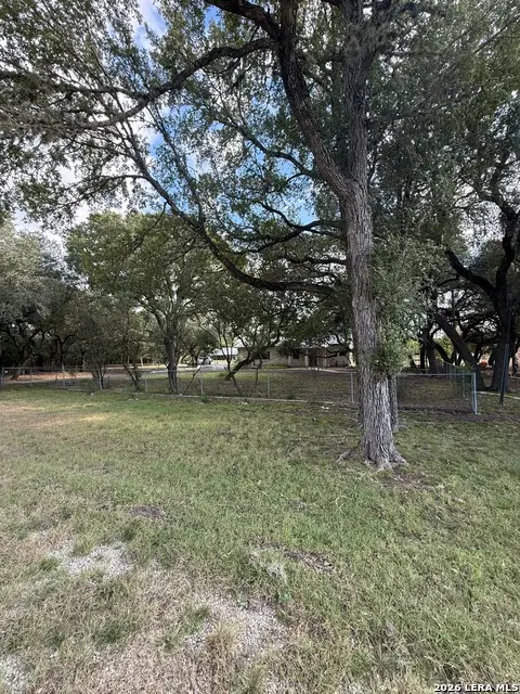 207 Tracie Trail, Lakehills, TX 78063 - #1