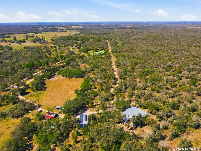 3001 Curry, Seguin, TX 78155 - #2