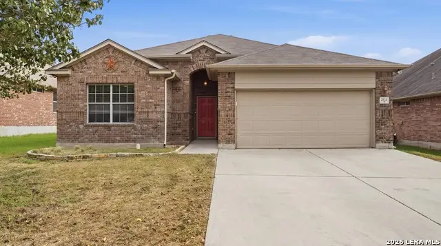 2125 Dragon Trail, New Braunfels, TX 78130 - #1