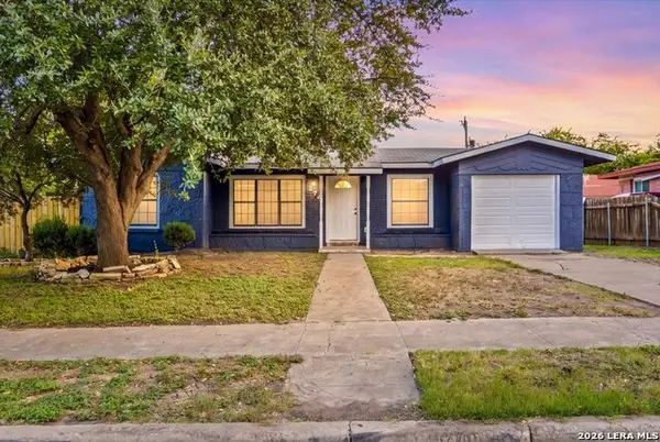 574 Lively Dr, San Antonio, TX 78213