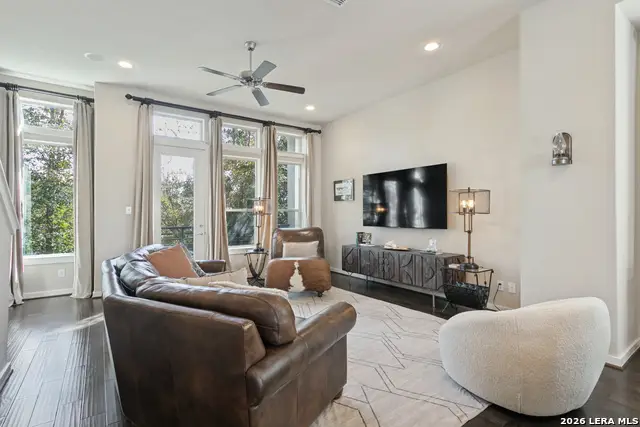 131 Brackenridge Ave, San Antonio, TX 78209 - #3