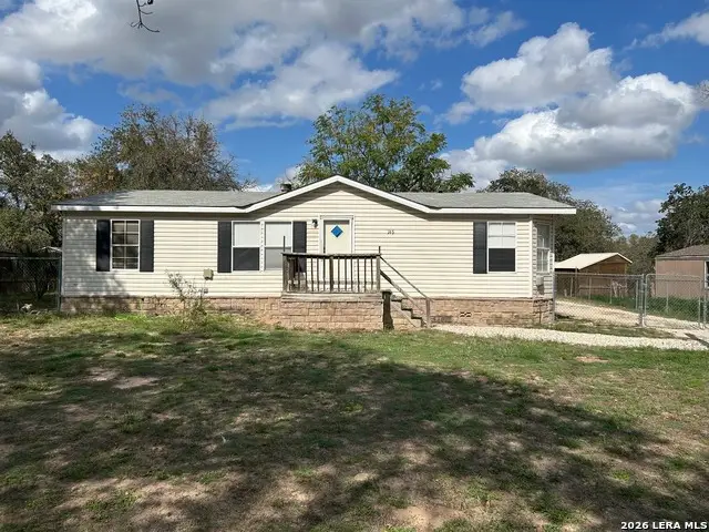 165 Brianna Ct, Von Ormy, TX 78073 - #2