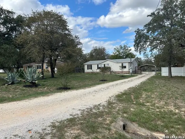 165 Brianna Ct, Von Ormy, TX 78073 - #3