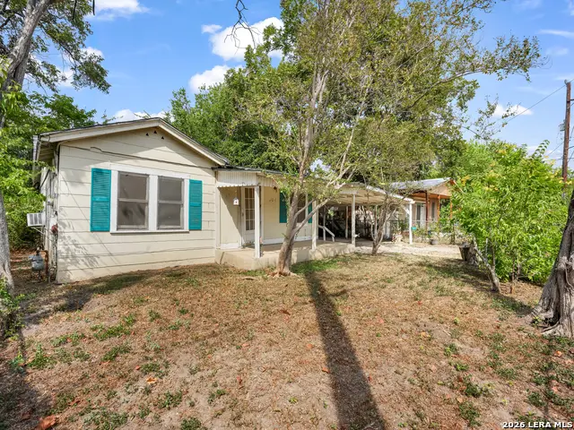 127 Linda Lou Dr, San Antonio, TX 78223 - #2