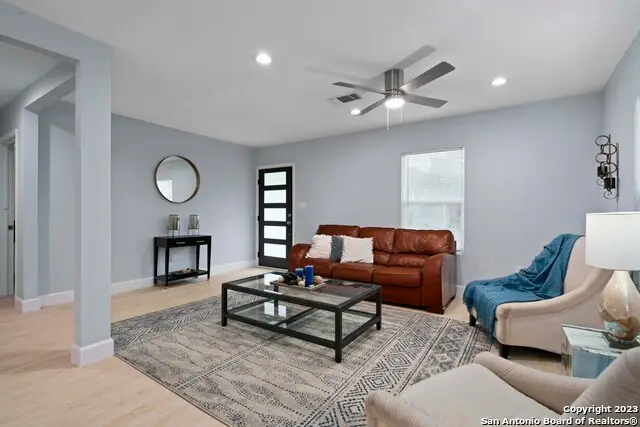 333 Haggin St, San Antonio, TX 78210 - #3