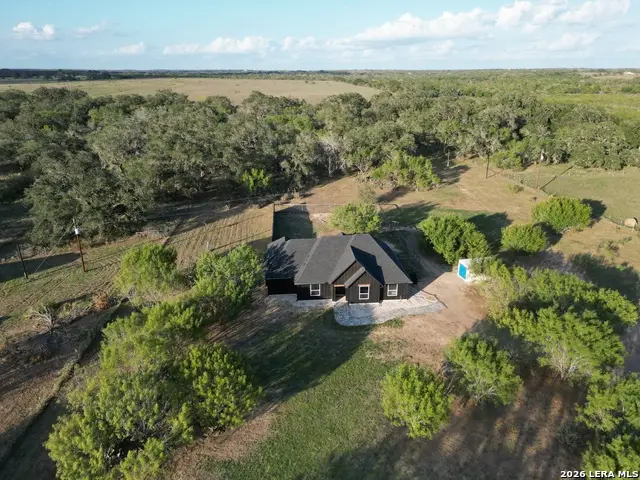 2525 Tomblin Rd, Bigfoot, TX 78005 - #2