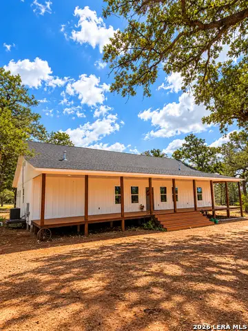1410 W County Road 109, Leesville, TX 78122 - #2