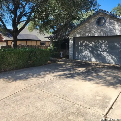 16168 Walnut Creek Dr, San Antonio, TX 78247 - #3