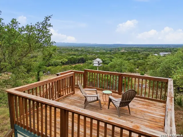 292 Phillip Dr, Pipe Creek, TX 78063 - #2