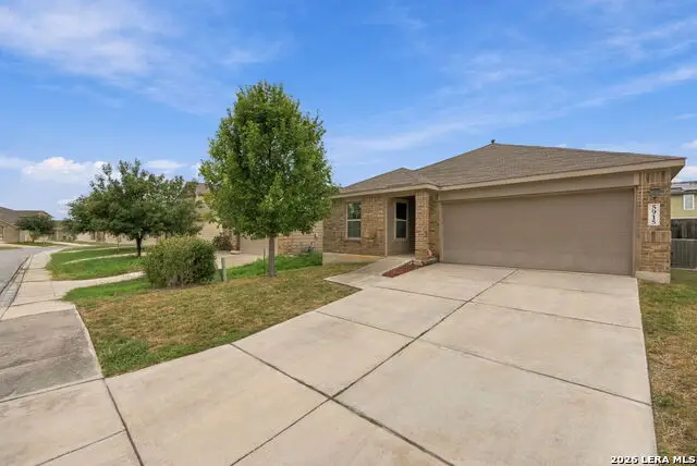 5915 Bridle Bnd, San Antonio, TX 78218 - #3