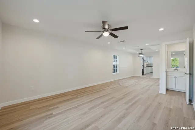 2438 Wayne Dr, San Antonio, TX 78222 - #3