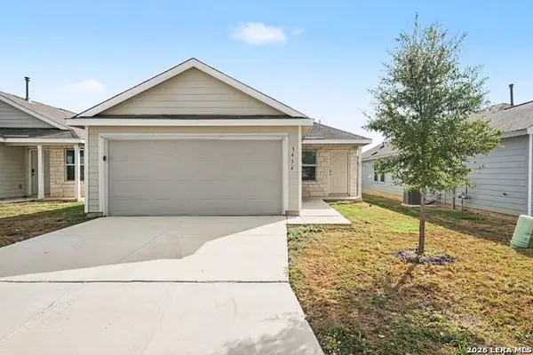 5454 Daphne Path, San Antonio, TX 78253
