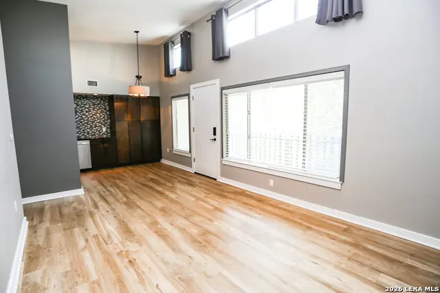 2200 Dickson #APT 224, Austin, TX 78704 - #3