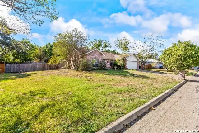 104 River Mdw, Castroville, TX 78009 - #3