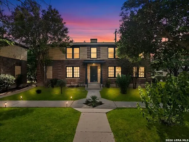 204 E Rosewood Ave, San Antonio, TX 78212 - #3