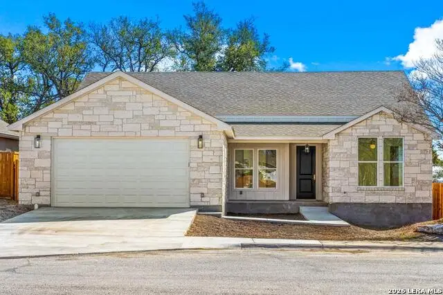 301 Bow Dr, Kerrville, TX 78028 - #1