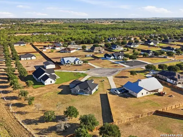 100 W Medium Meadow Dr, Lytle, TX 78052 - #1