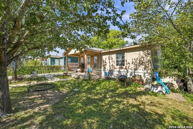 483 W Harding Blvd, San Antonio, TX 78221 - #3