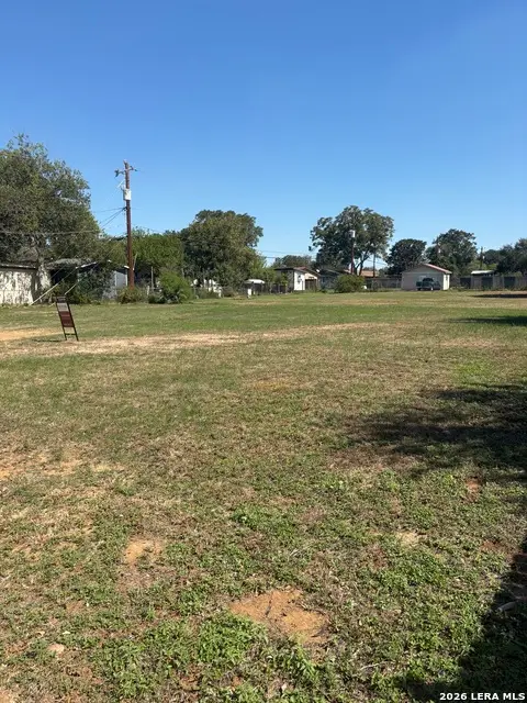 202 Tidewind St, San Antonio, TX 78221 - #2