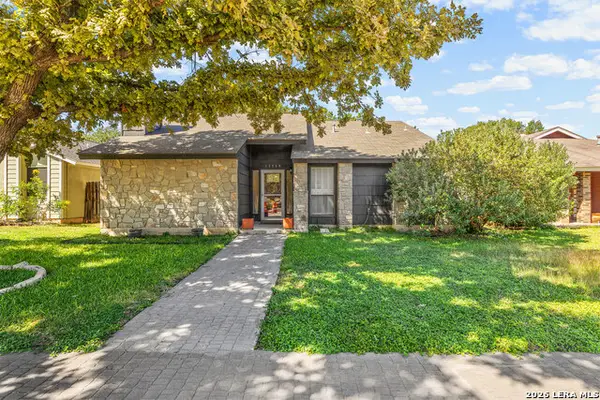 13735 George Rd, San Antonio, TX 78231