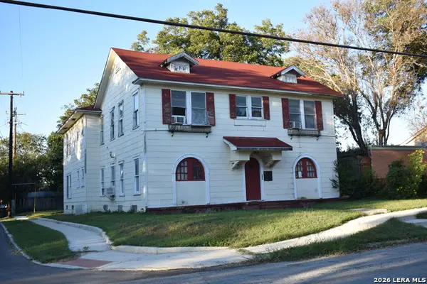 120 Ira Ave, San Antonio, TX 78209