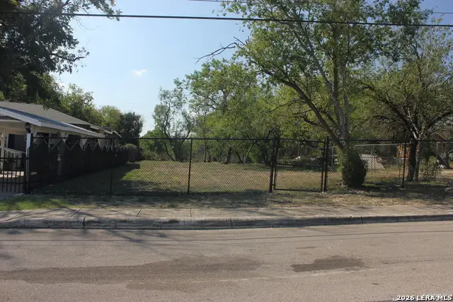 630 H St, San Antonio, TX 78220 - #2