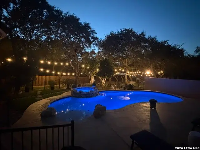 8519 Tuscan Hills Dr, San Antonio, TX 78266 - #2
