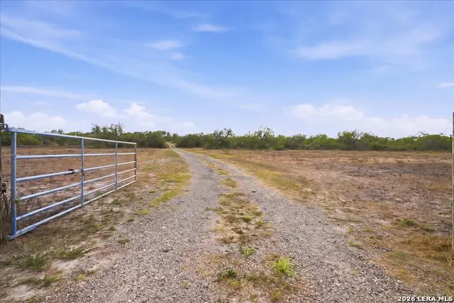 1991 S Highway 37 Access, Three Rivers, TX 78071 - #2