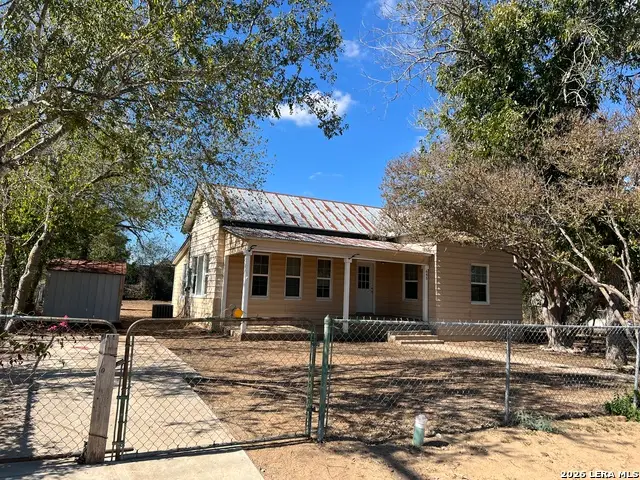645 County Road 1557, Moore, TX 78057 - #1