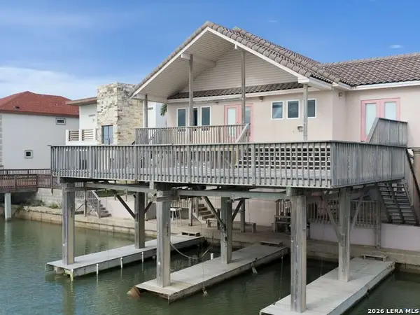 1531 Harbor Island Drive, Port Isabel, TX 78578