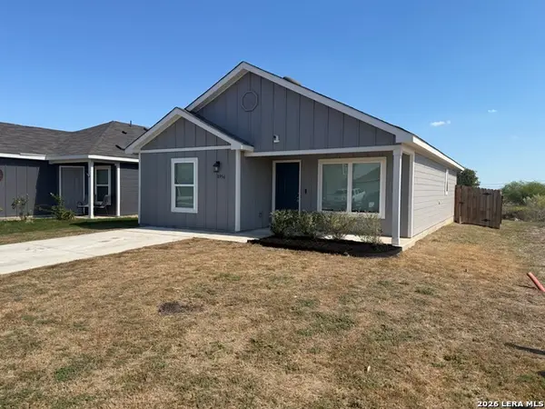 8956 Broad Wing Dr, San Antonio, TX 78222