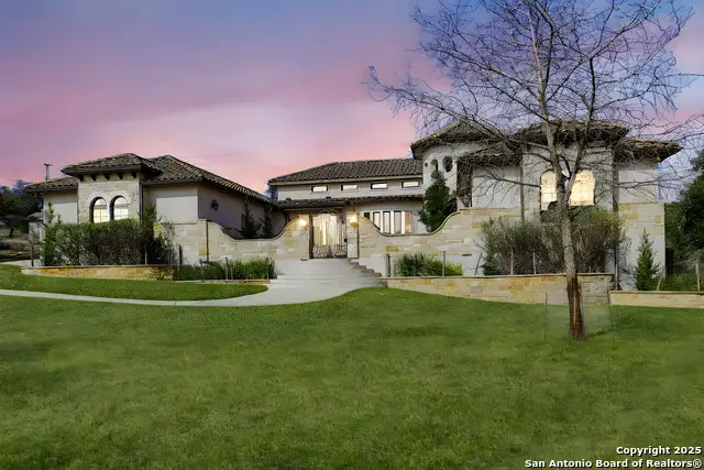 316 Clear Lake Dr, New Braunfels, TX 78132 - #1