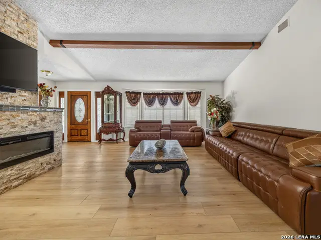 9180 Hildebrandt Rd, San Antonio, TX 78222 - #3