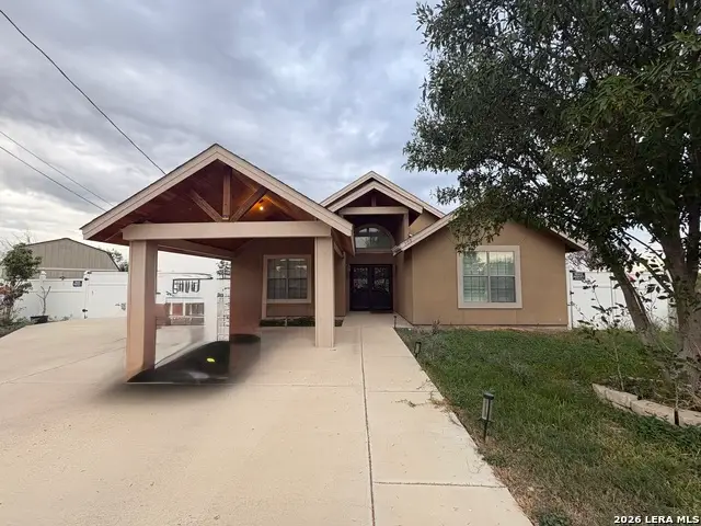 209 Santa Fe Trl, Eagle Pass, TX 78852 - #1