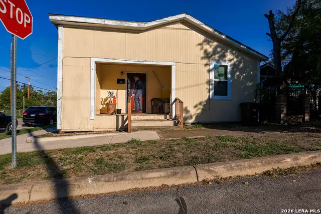220 N Pinto St, San Antonio, TX 78207 - #1