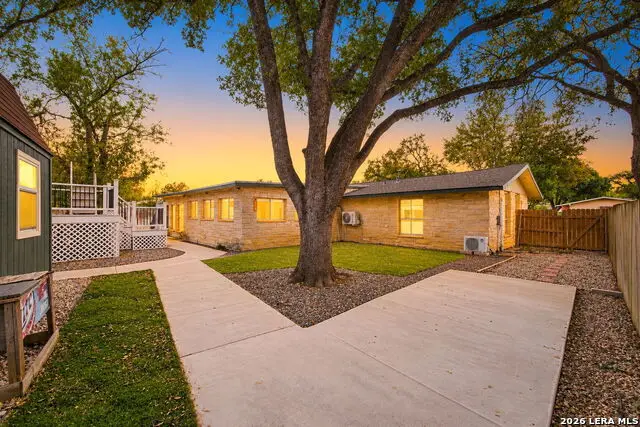 311 Waring Dr, San Antonio, TX 78216 - #2