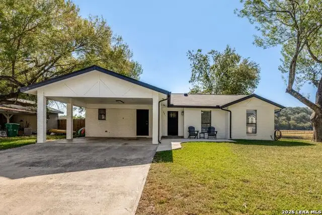 801 Pecan St, Canyon Lake, TX 78133 - #2